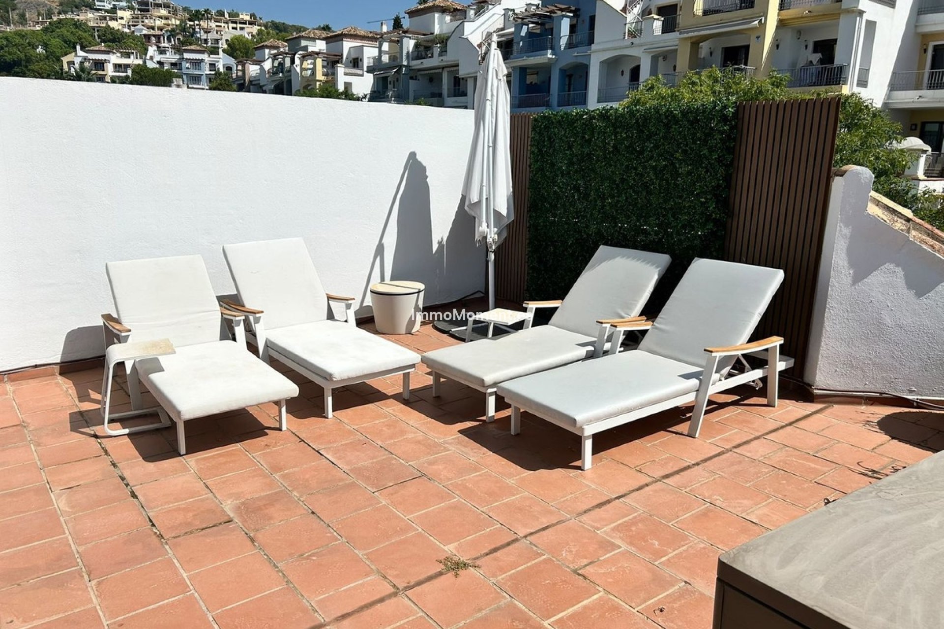 Resale - Apartment - Benahavís - Los Arqueros