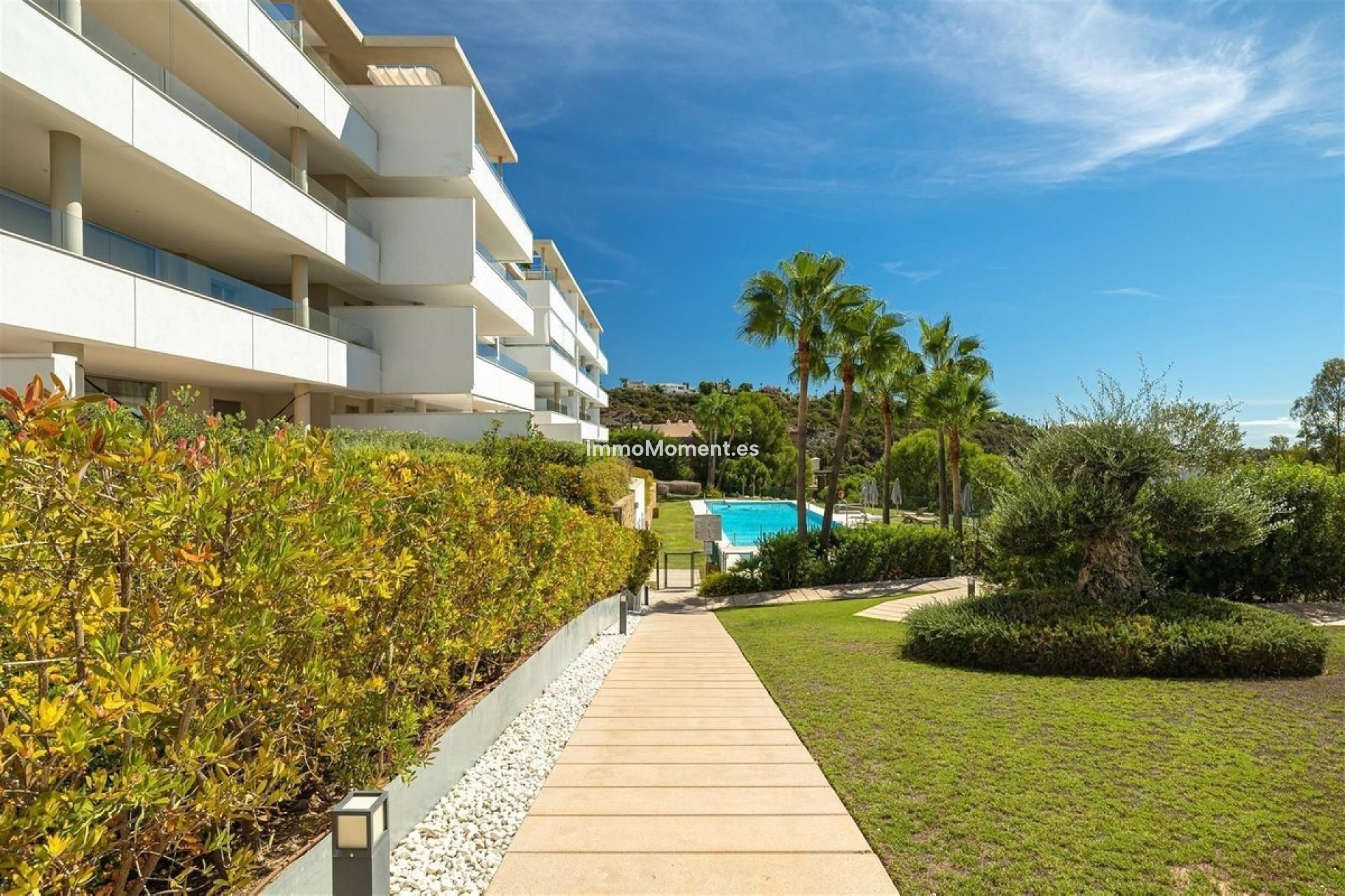 Resale - Apartment - Benahavís - Los Arqueros