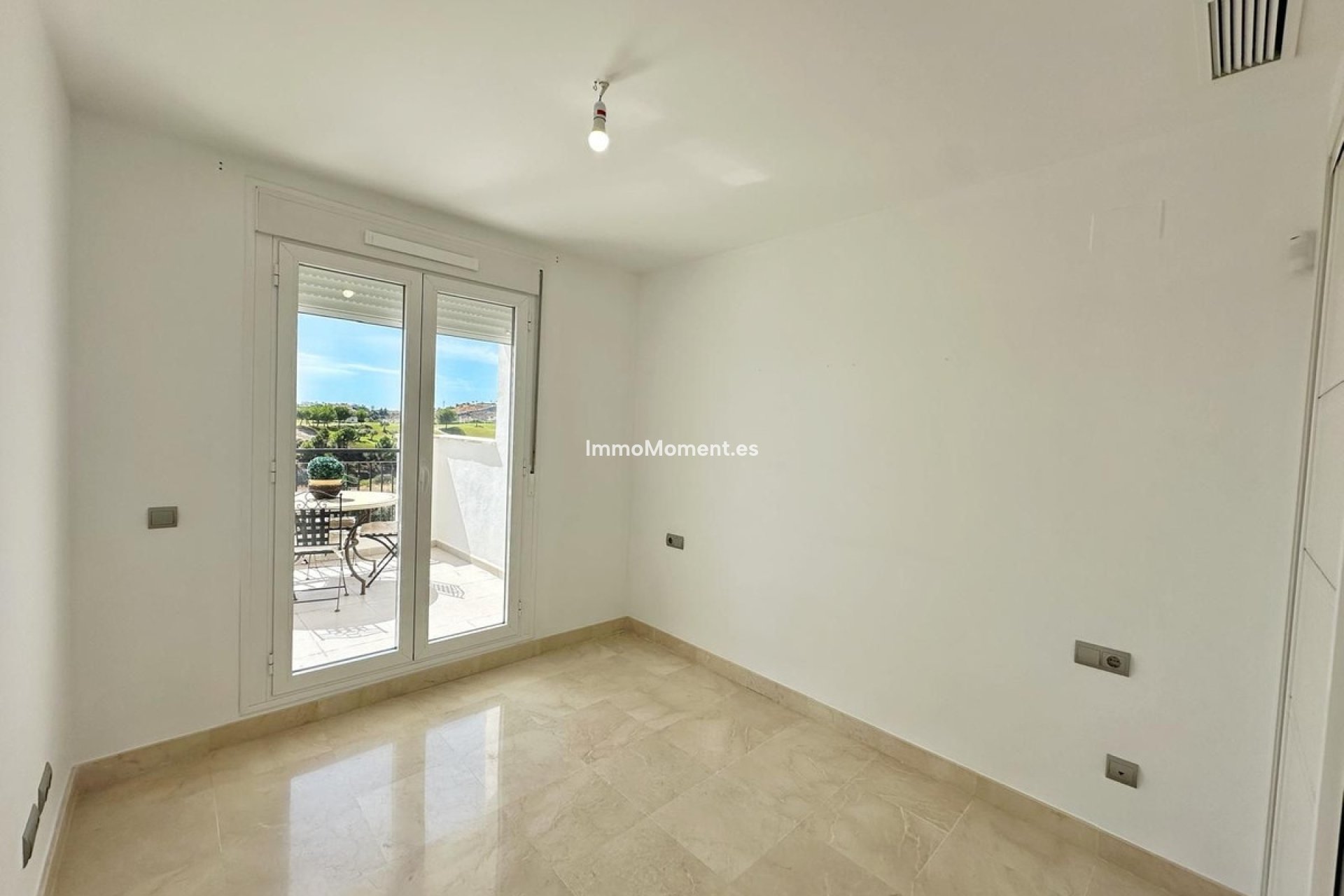 Resale - Apartment - Benahavís - Los Arqueros