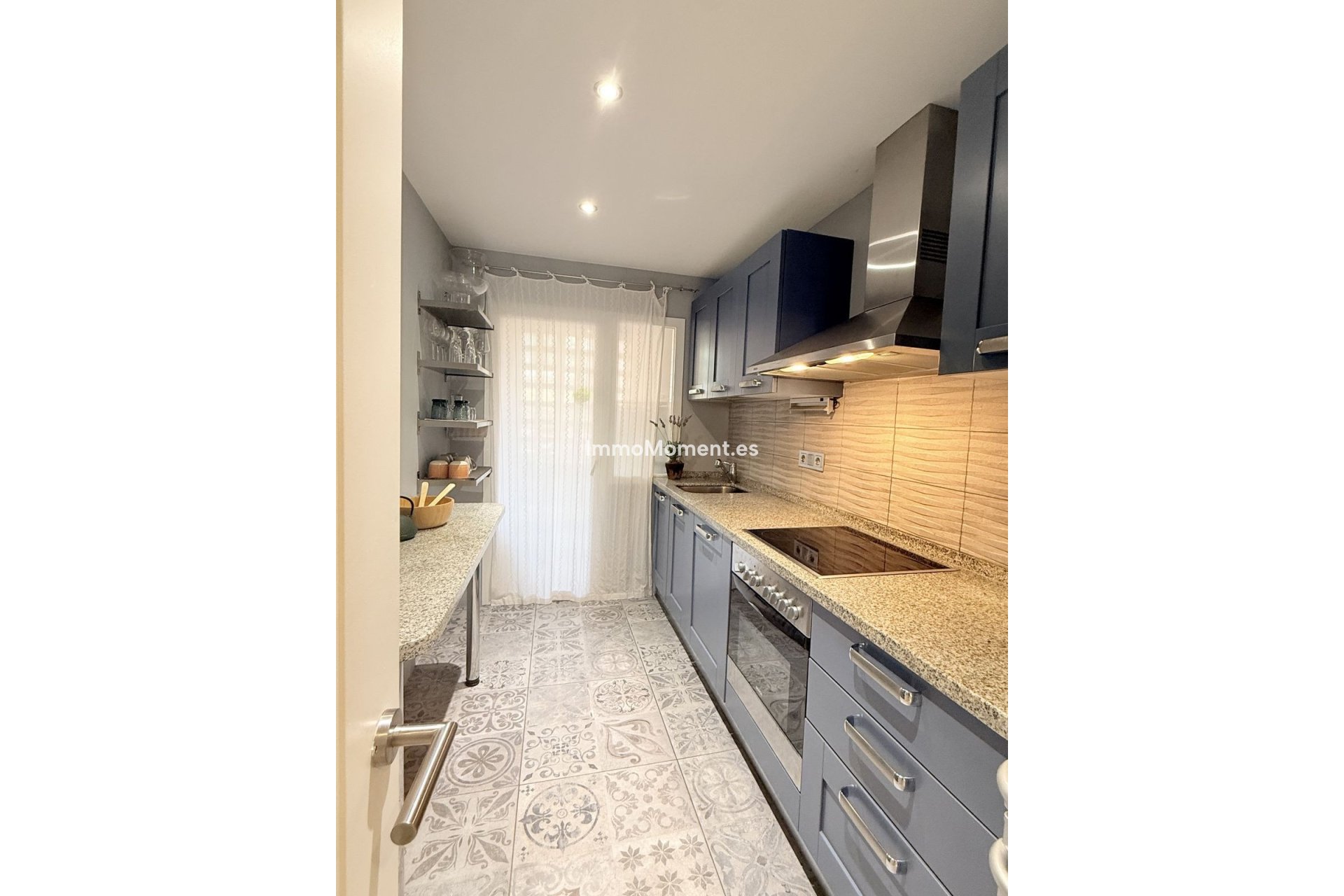 Resale - Apartment - Benahavís - Los Arqueros