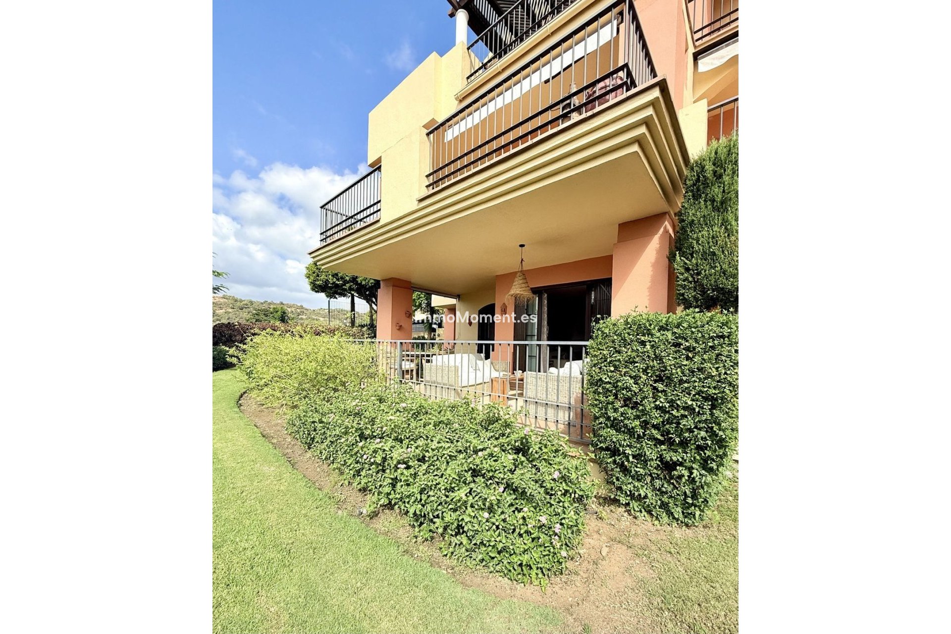 Resale - Apartment - Benahavís - Los Arqueros