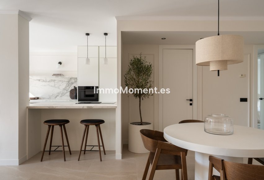 Resale - Apartment - Benahavís - Los Arqueros