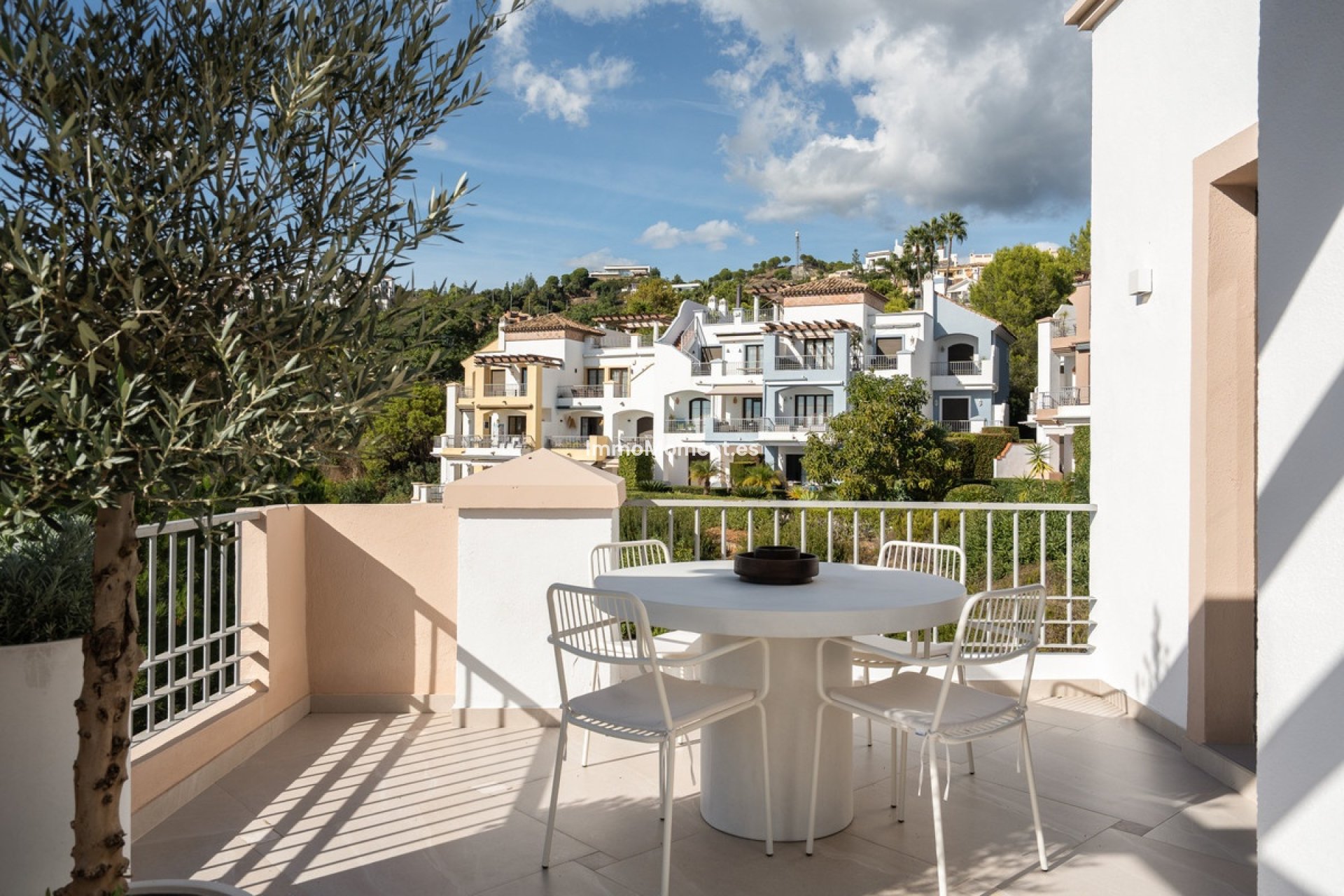 Resale - Apartment - Benahavís - Los Arqueros