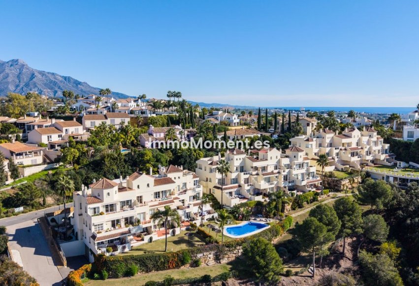 Resale - Apartment - Benahavís - Los Arqueros