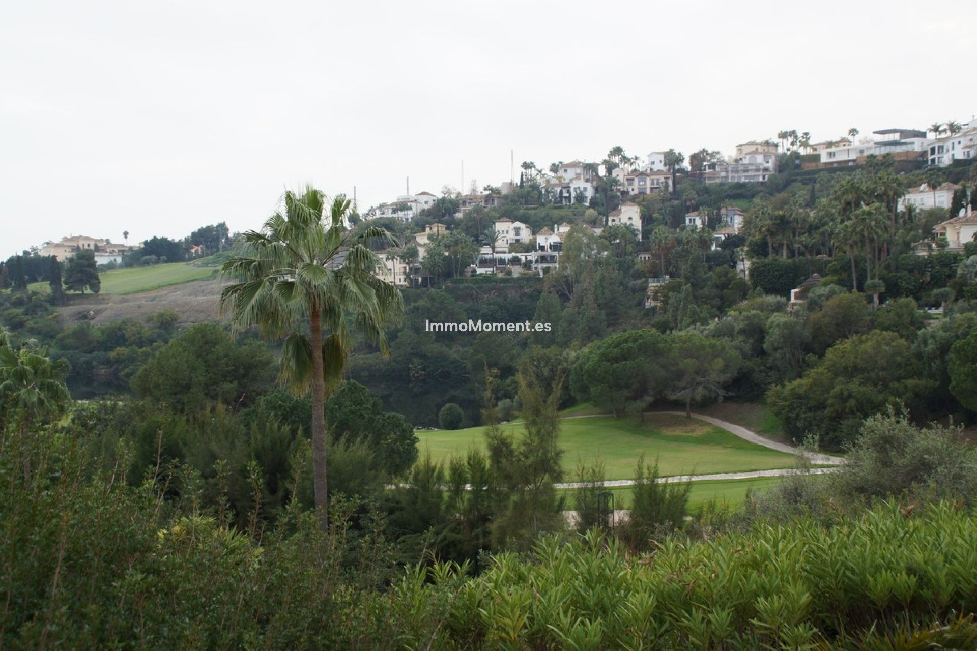 Resale - Apartment - Benahavís - Los Arqueros