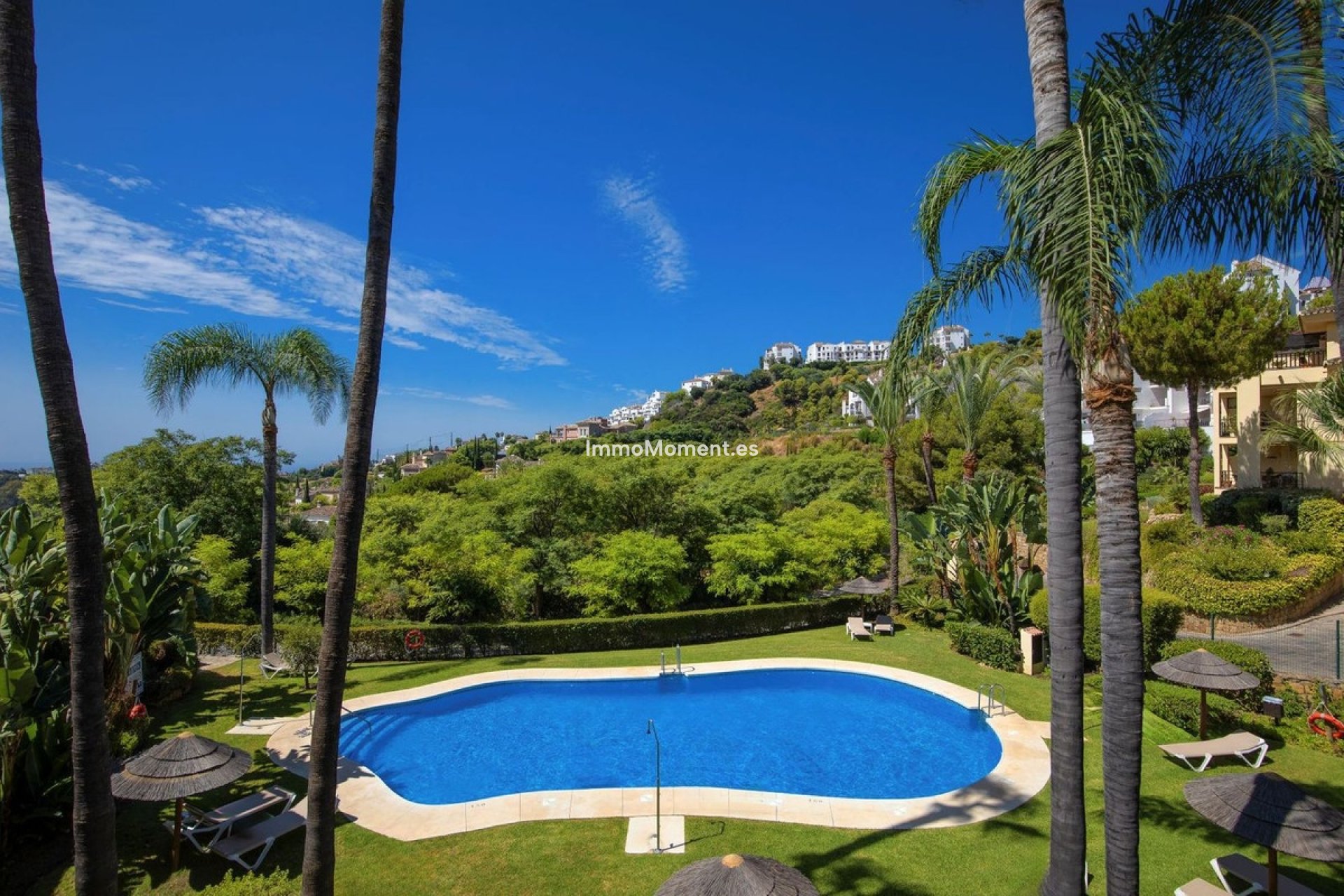 Resale - Apartment - Benahavís - Los Arqueros