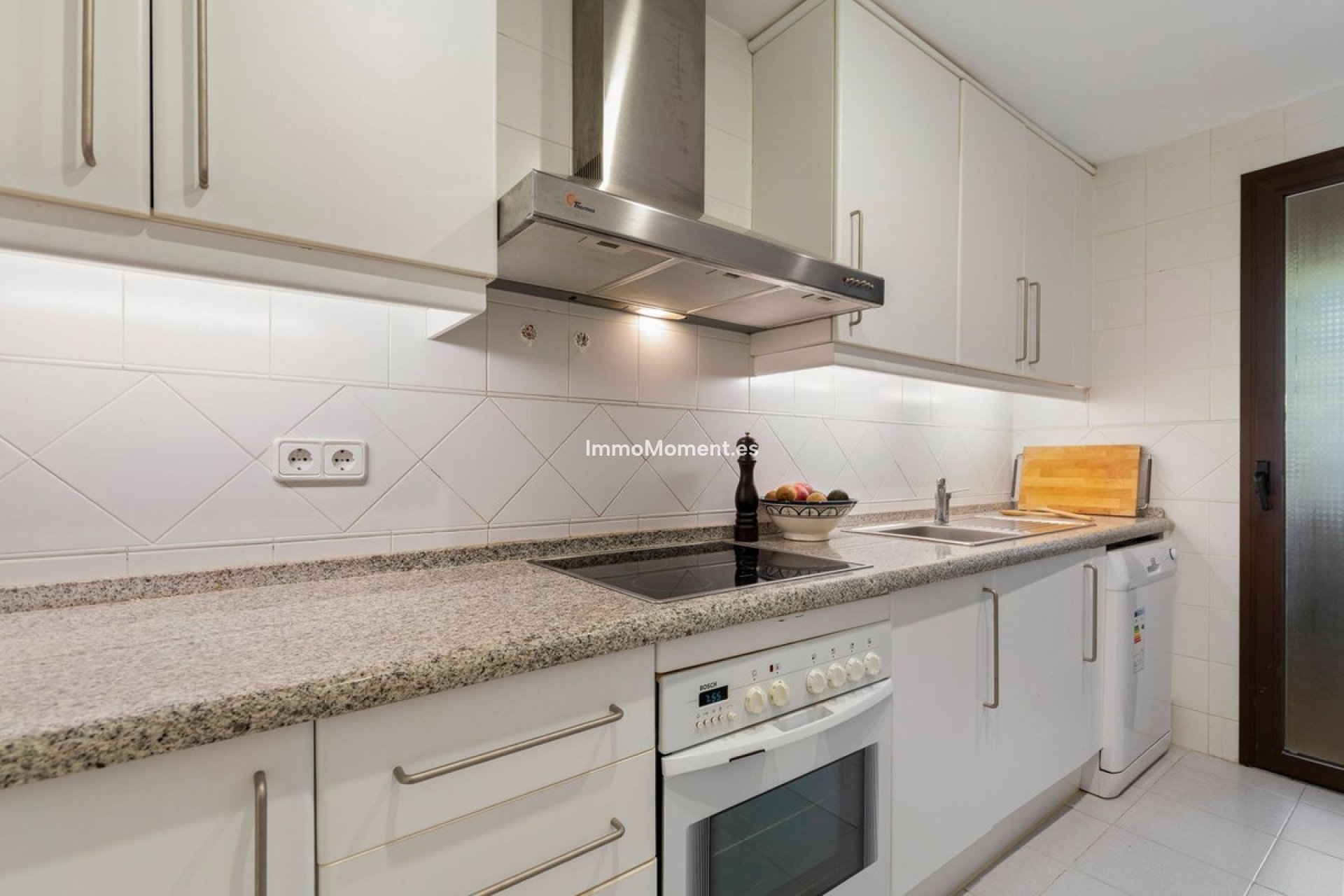 Resale - Apartment - Benahavís - Los Arqueros