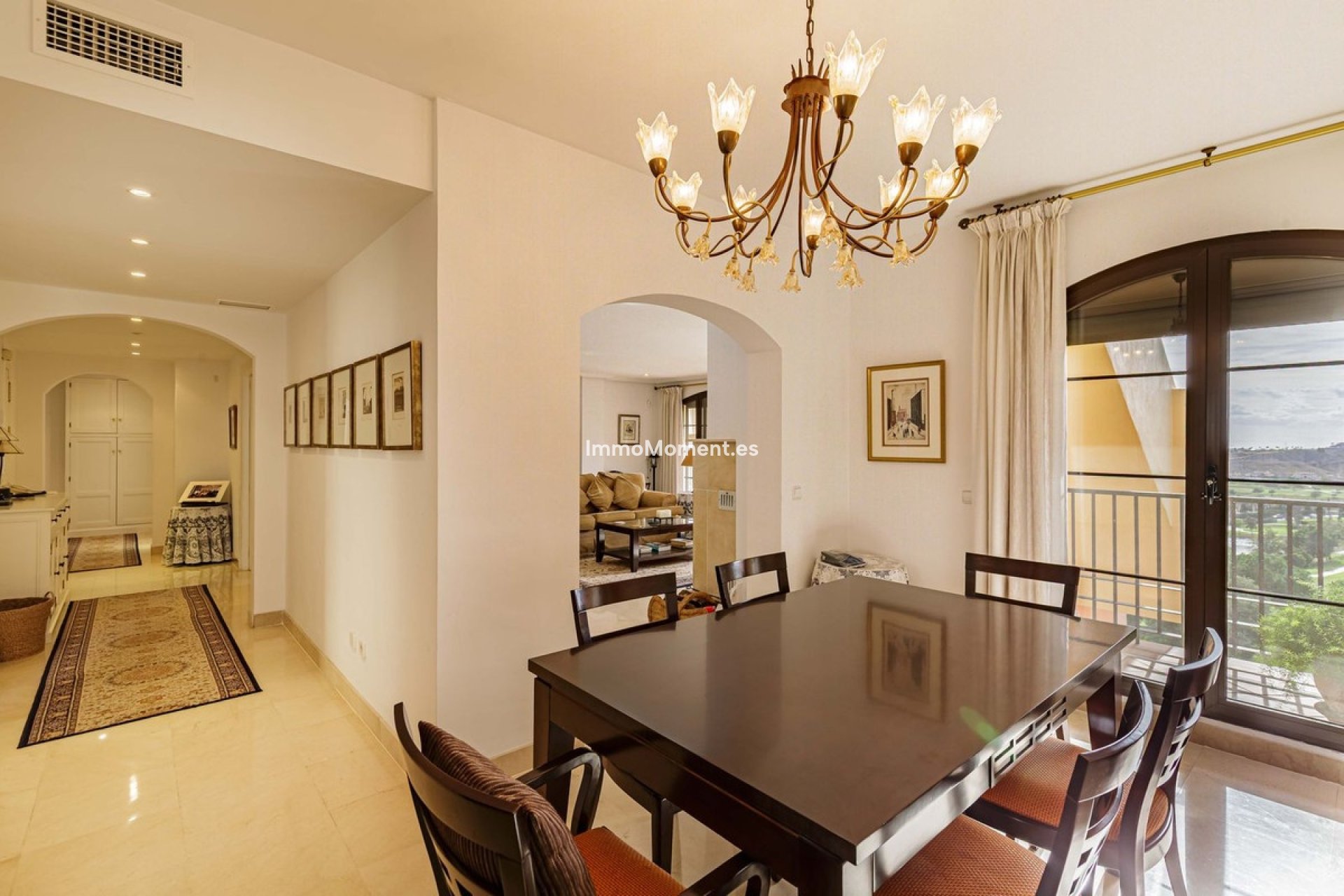 Resale - Apartment - Benahavís - Los Arqueros