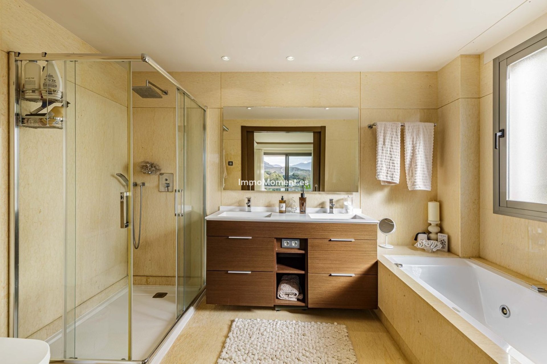 Resale - Apartment - Benahavís - Los Arqueros