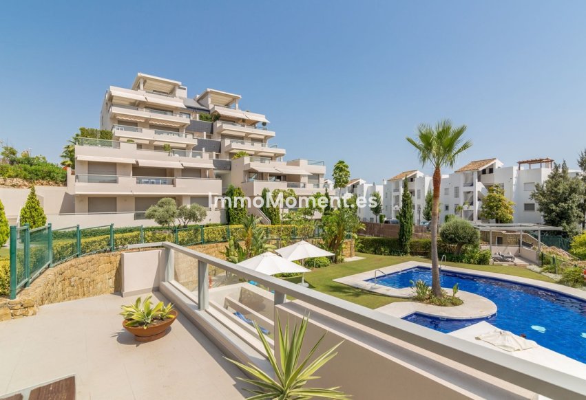 Resale - Apartment - Benahavís - Los Arqueros