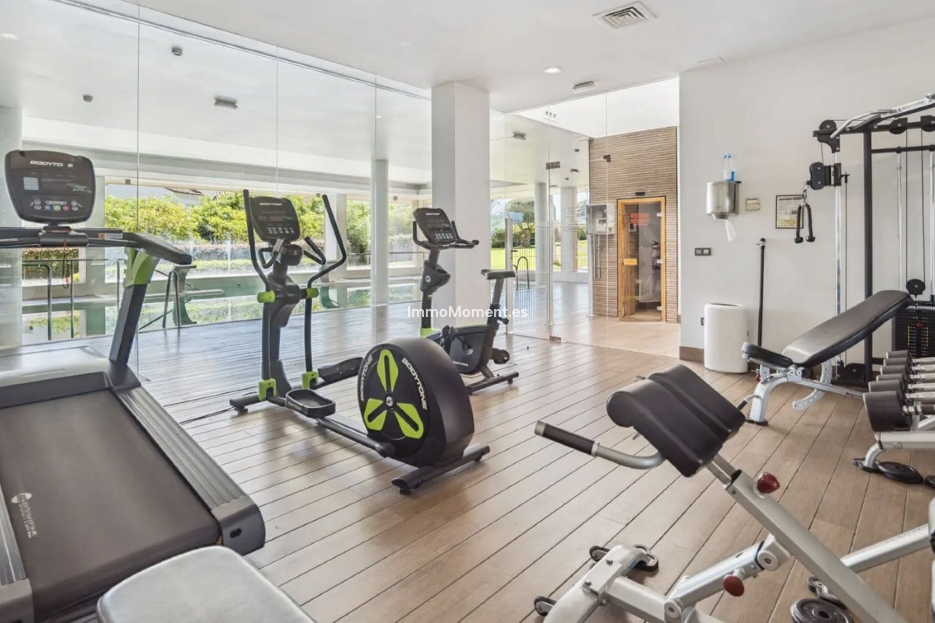 Resale - Apartment - Benahavís - Los Arqueros