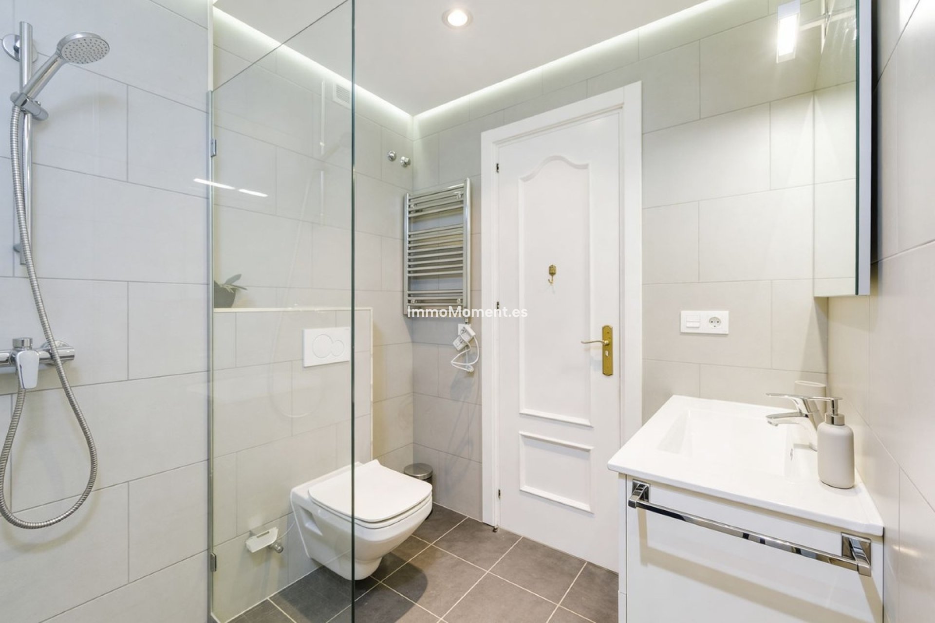 Resale - Apartment - Benahavís - Los Arqueros