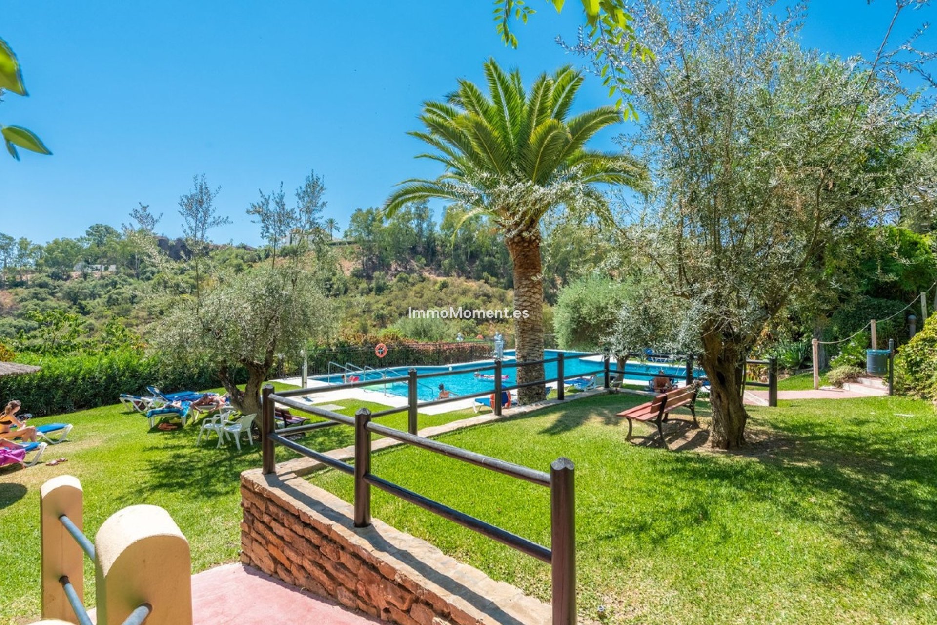 Resale - Apartment - Benahavís - Los Arqueros