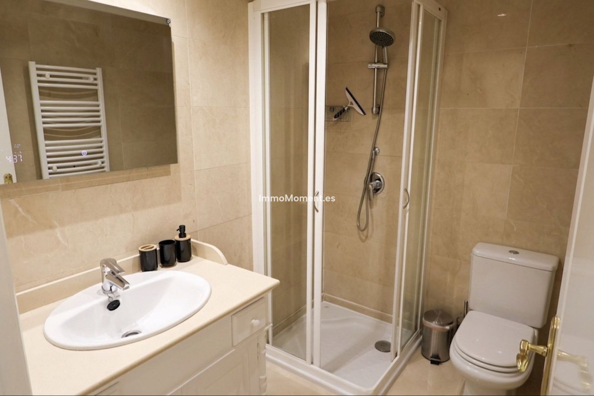 Resale - Apartment - Benahavís - Los Arqueros