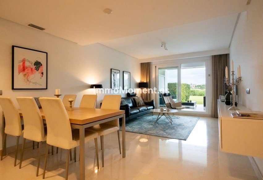 Resale - Apartment - Benahavís - Los Arqueros