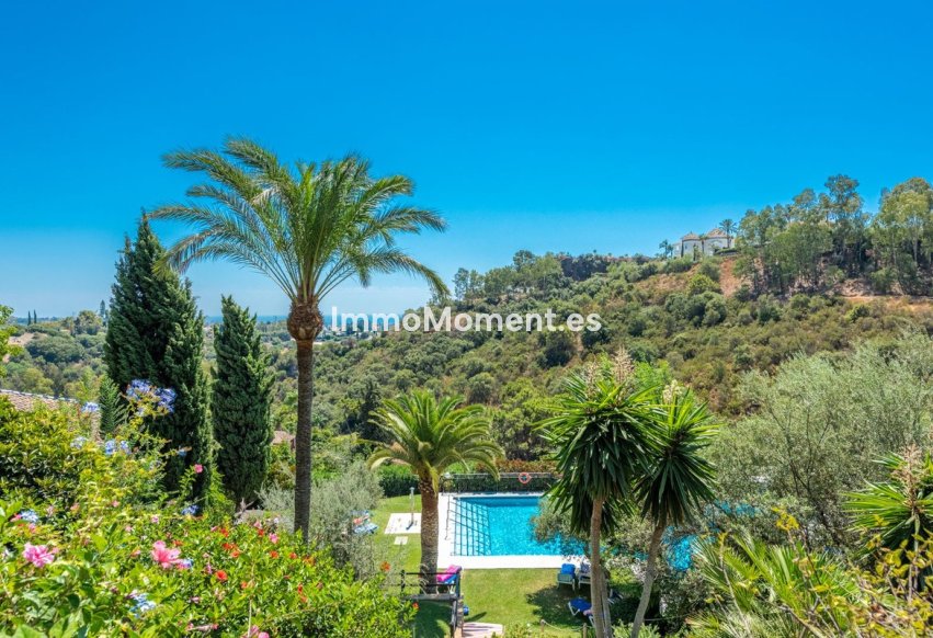 Resale - Apartment - Benahavís - Los Arqueros