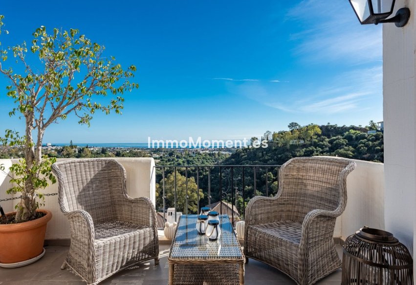 Resale - Apartment - Benahavís - Los Arqueros