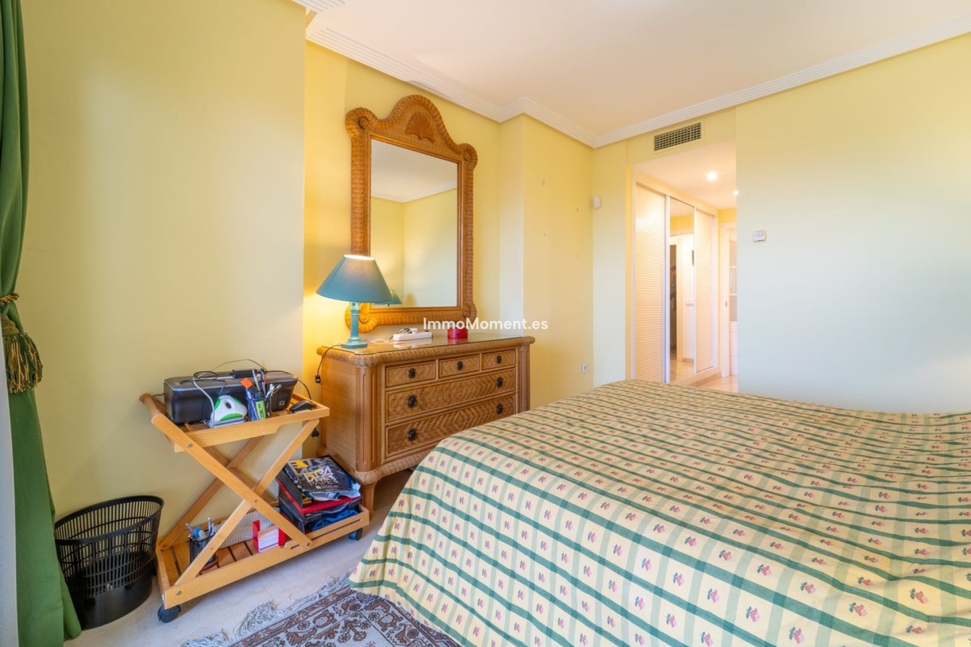 Resale - Apartment - Benahavís - Los Arqueros