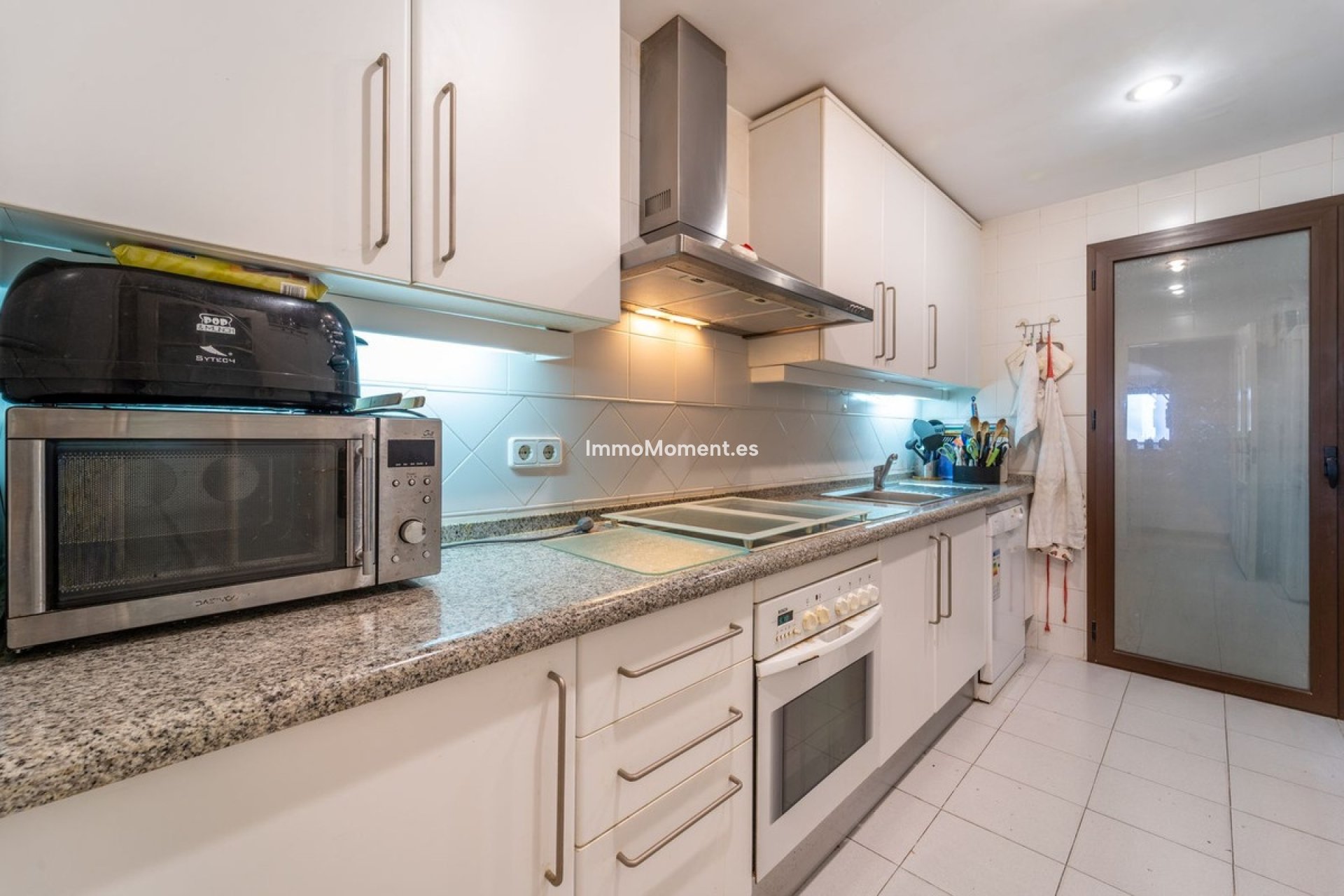 Resale - Apartment - Benahavís - Los Arqueros