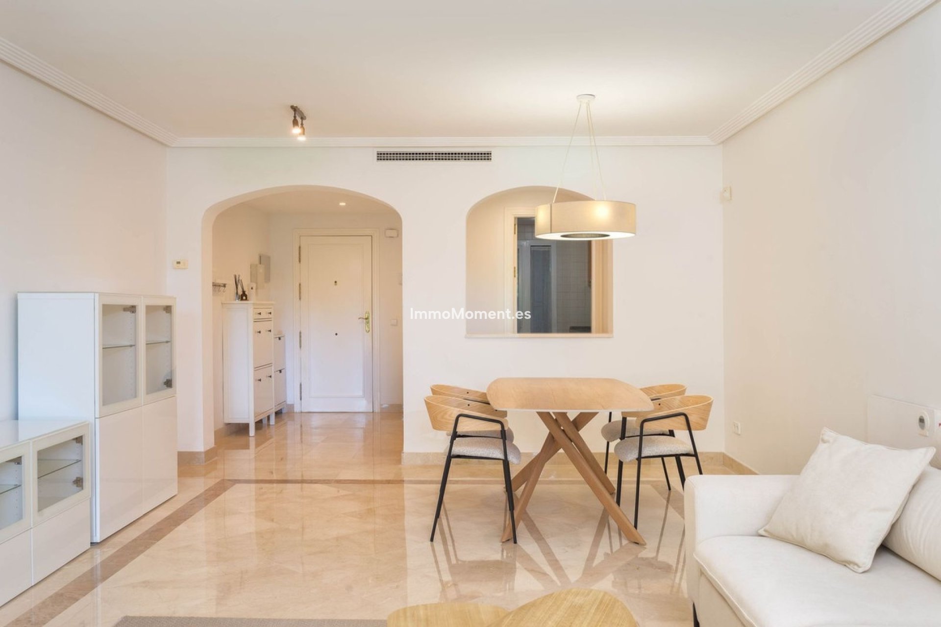 Resale - Apartment - Benahavís - Los Arqueros