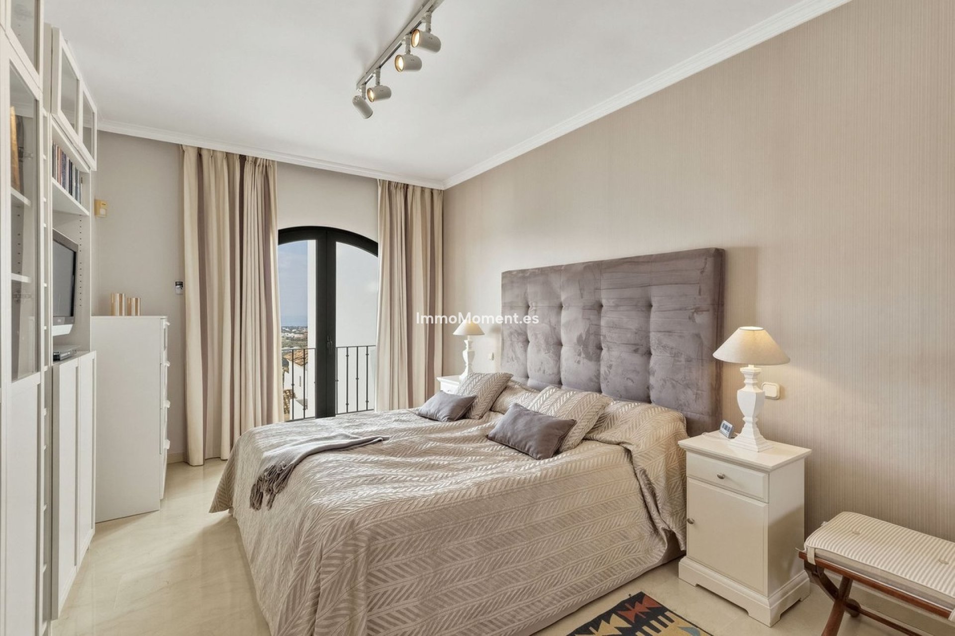 Resale - Apartment - Benahavís - Los Arqueros