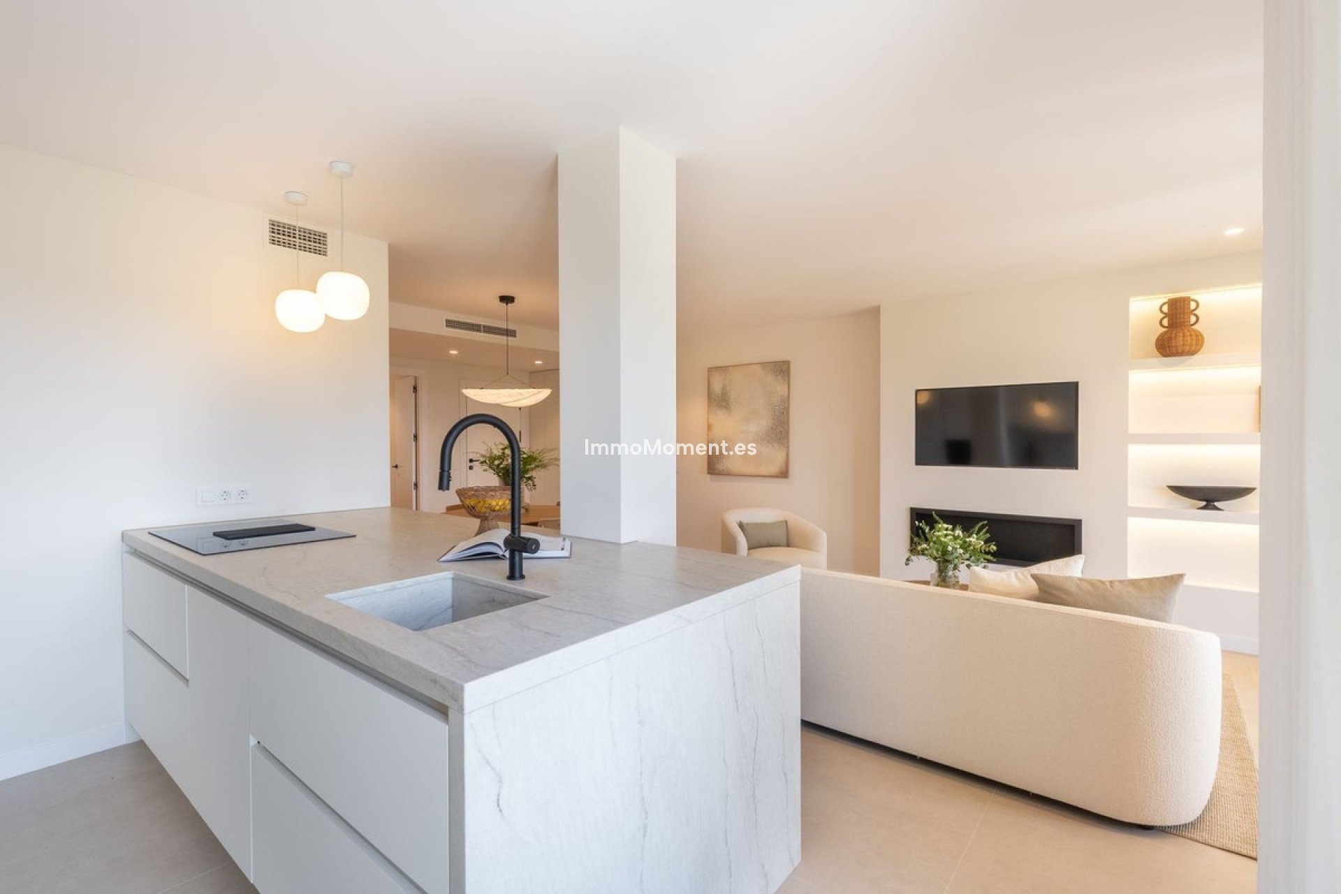Resale - Apartment - Benahavís - Los Arqueros