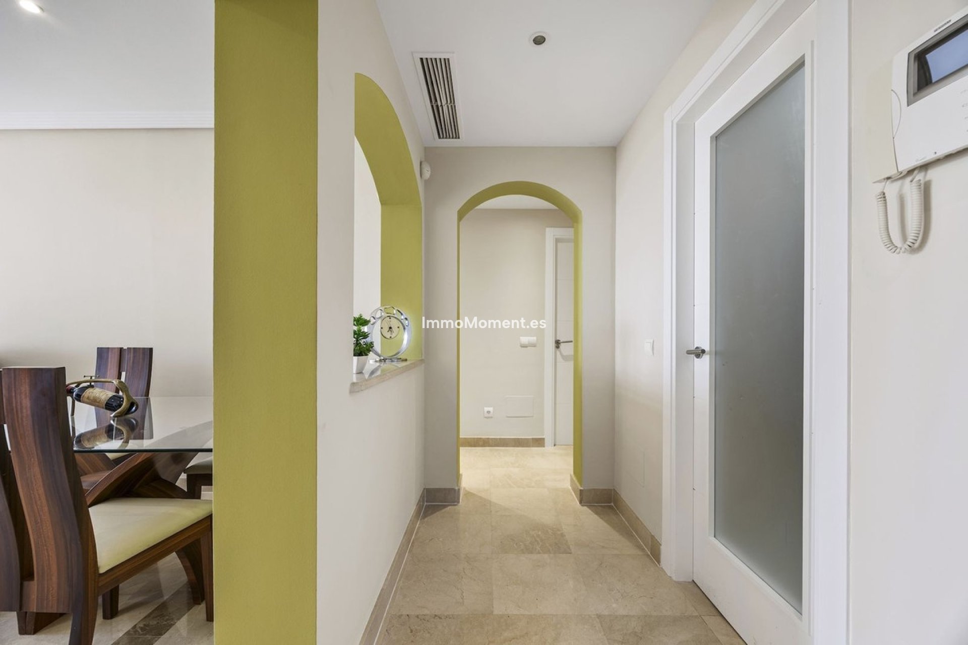 Resale - Apartment - Benahavís - Los Arqueros