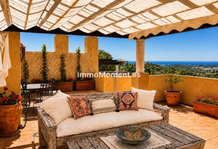 Resale - Apartment - Benahavís - Los Arqueros