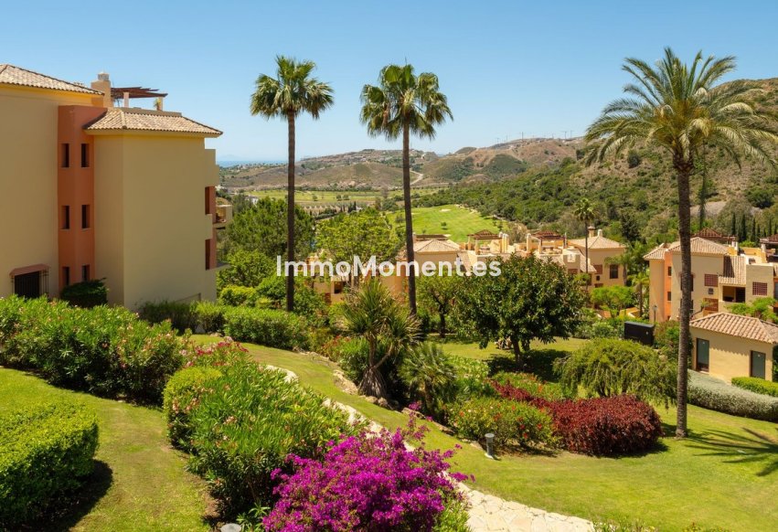 Resale - Apartment - Benahavís - Los Arqueros