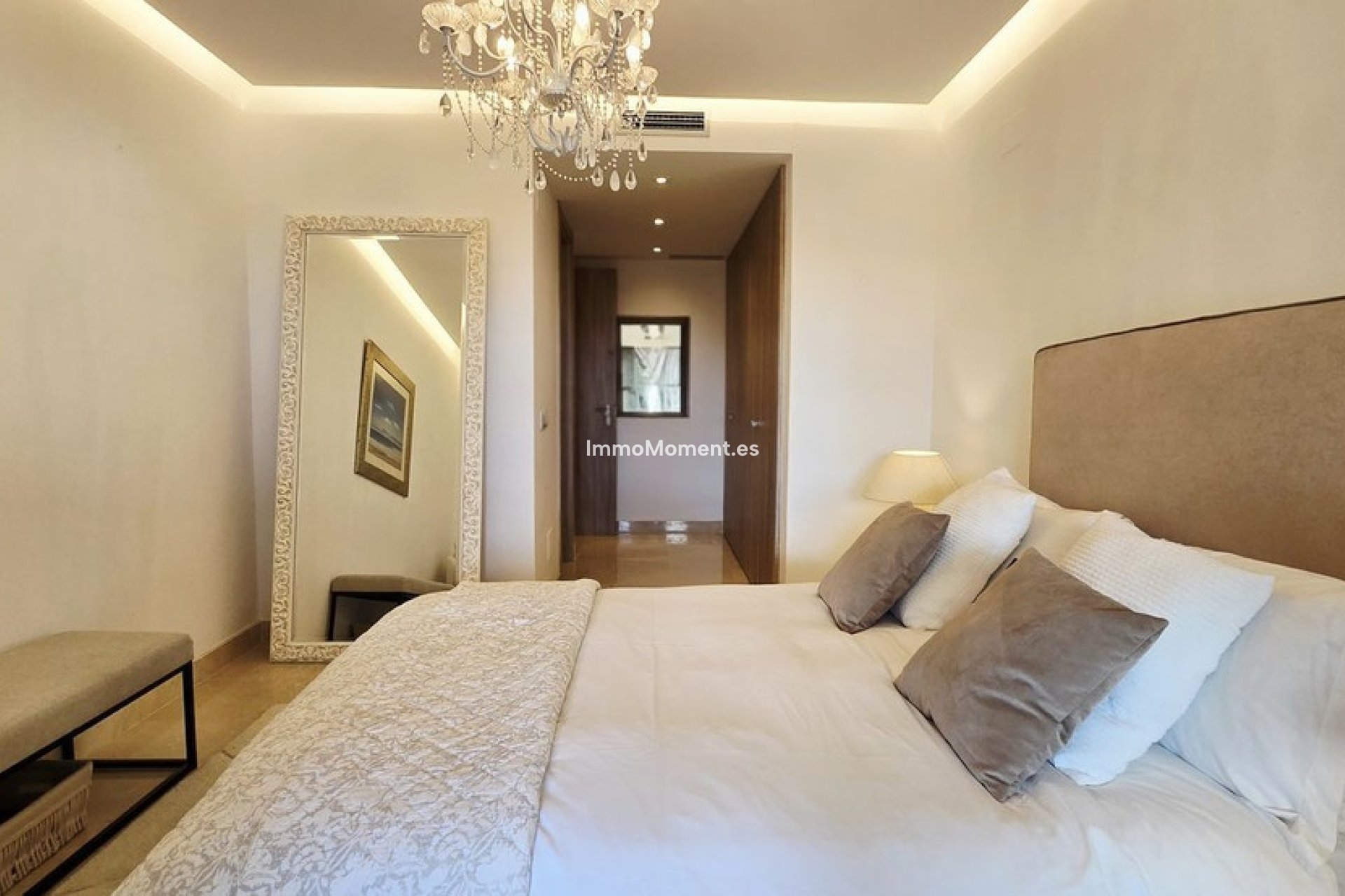 Resale - Apartment - Benahavís - Los Arqueros