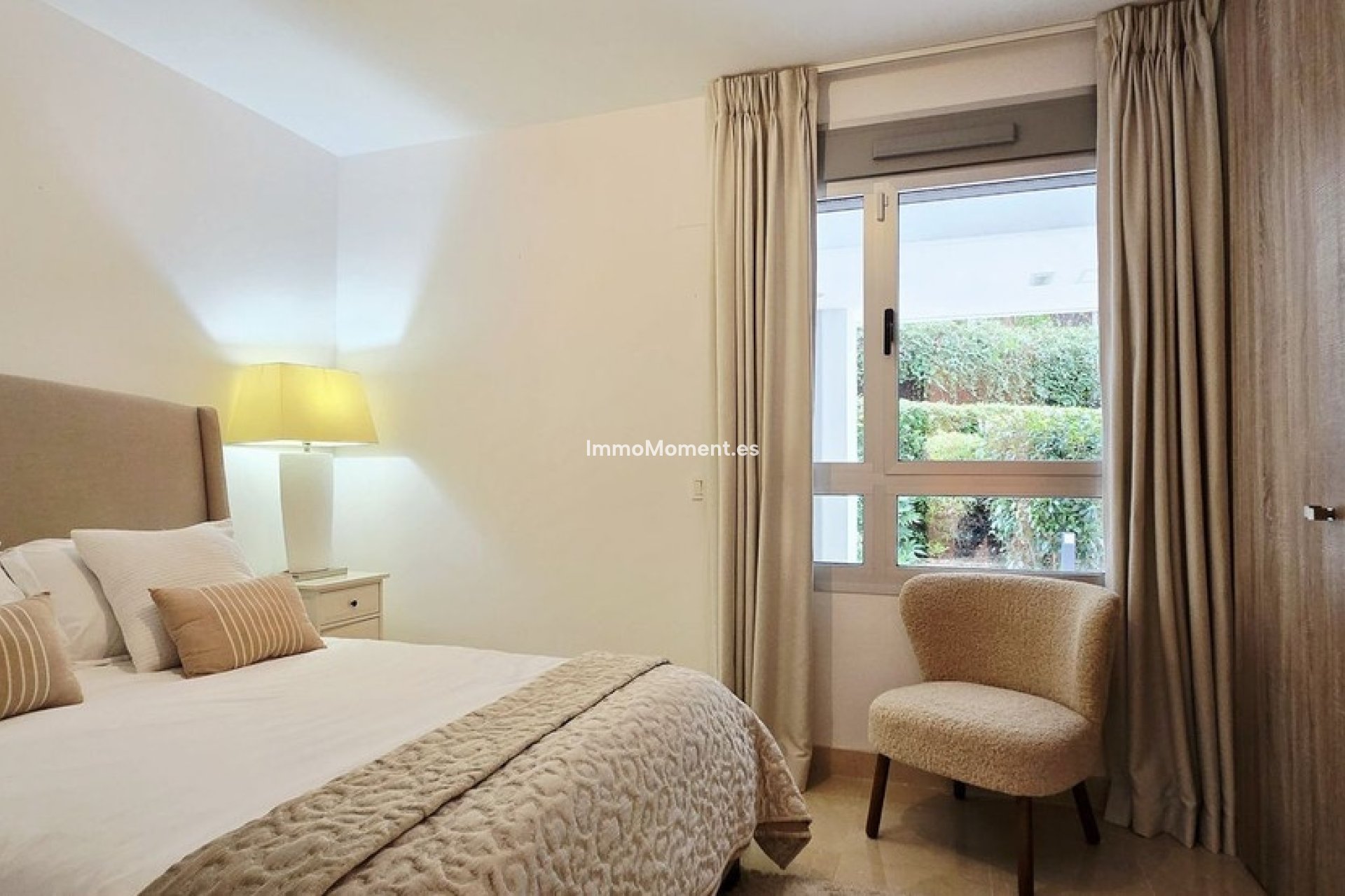 Resale - Apartment - Benahavís - Los Arqueros