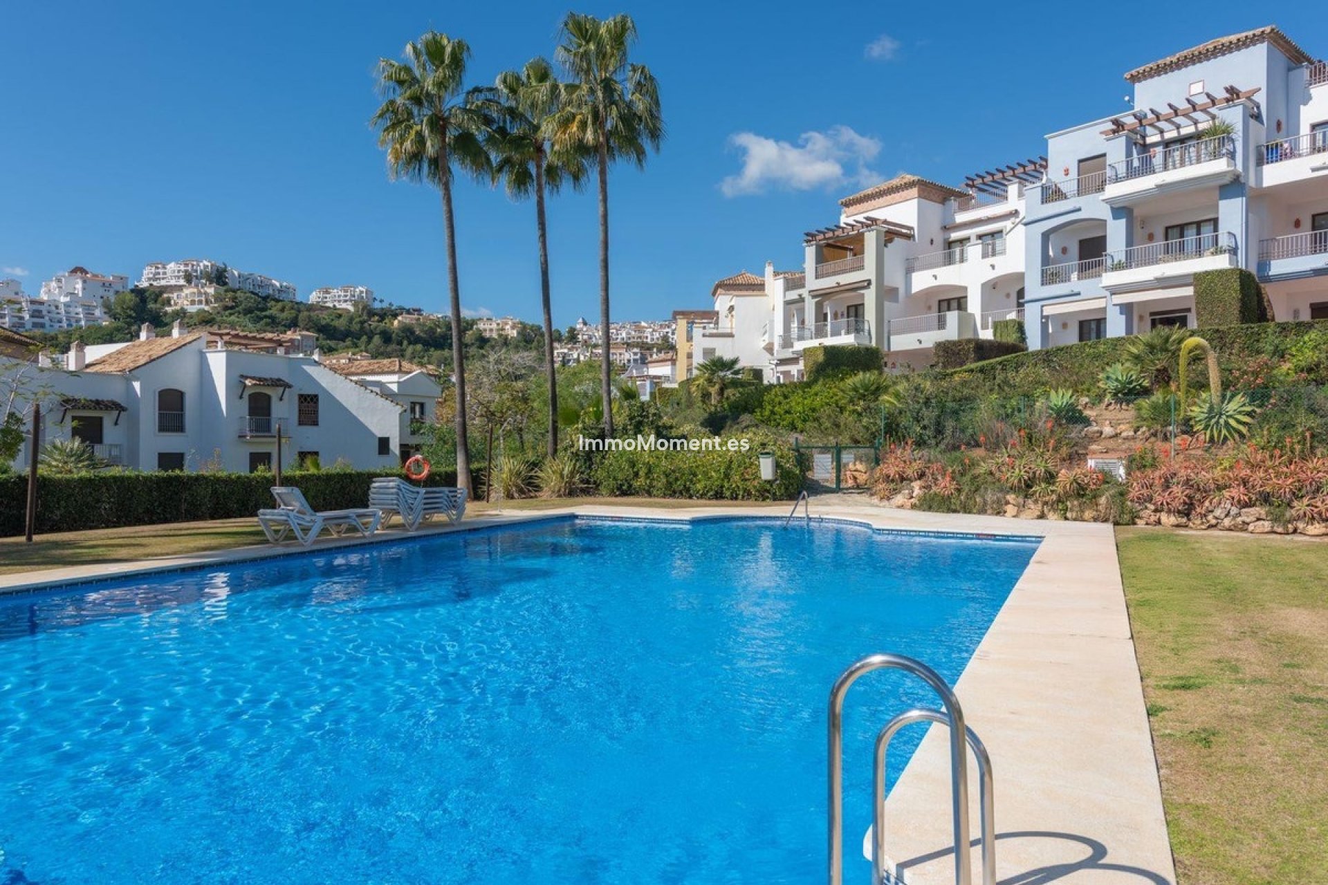 Resale - Apartment - Benahavís - Los Arqueros