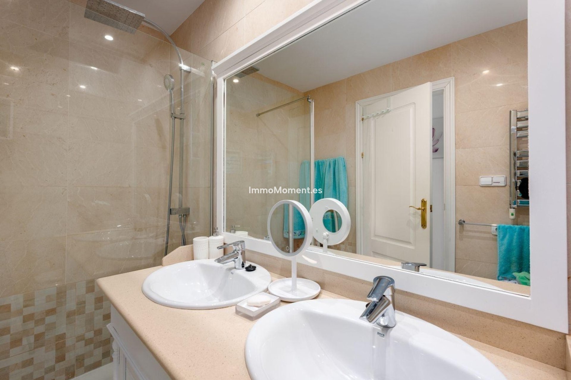 Resale - Apartment - Benahavís - Los Arqueros