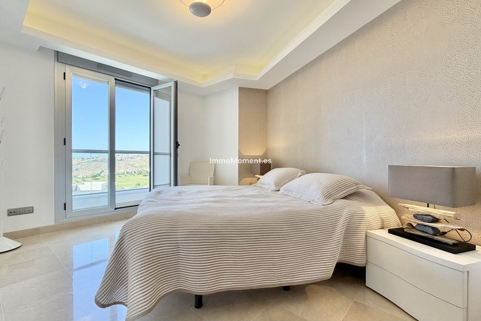 Resale - Apartment - Benahavís - Los Arqueros