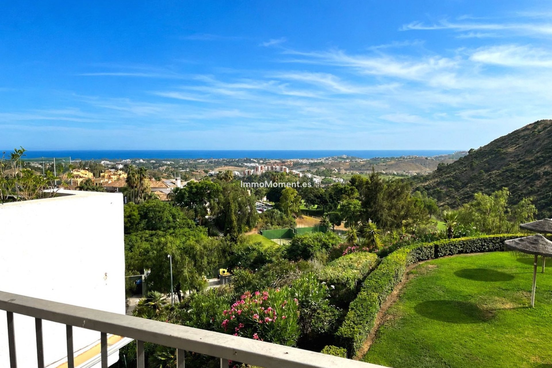 Resale - Apartment - Benahavís - Los Arqueros
