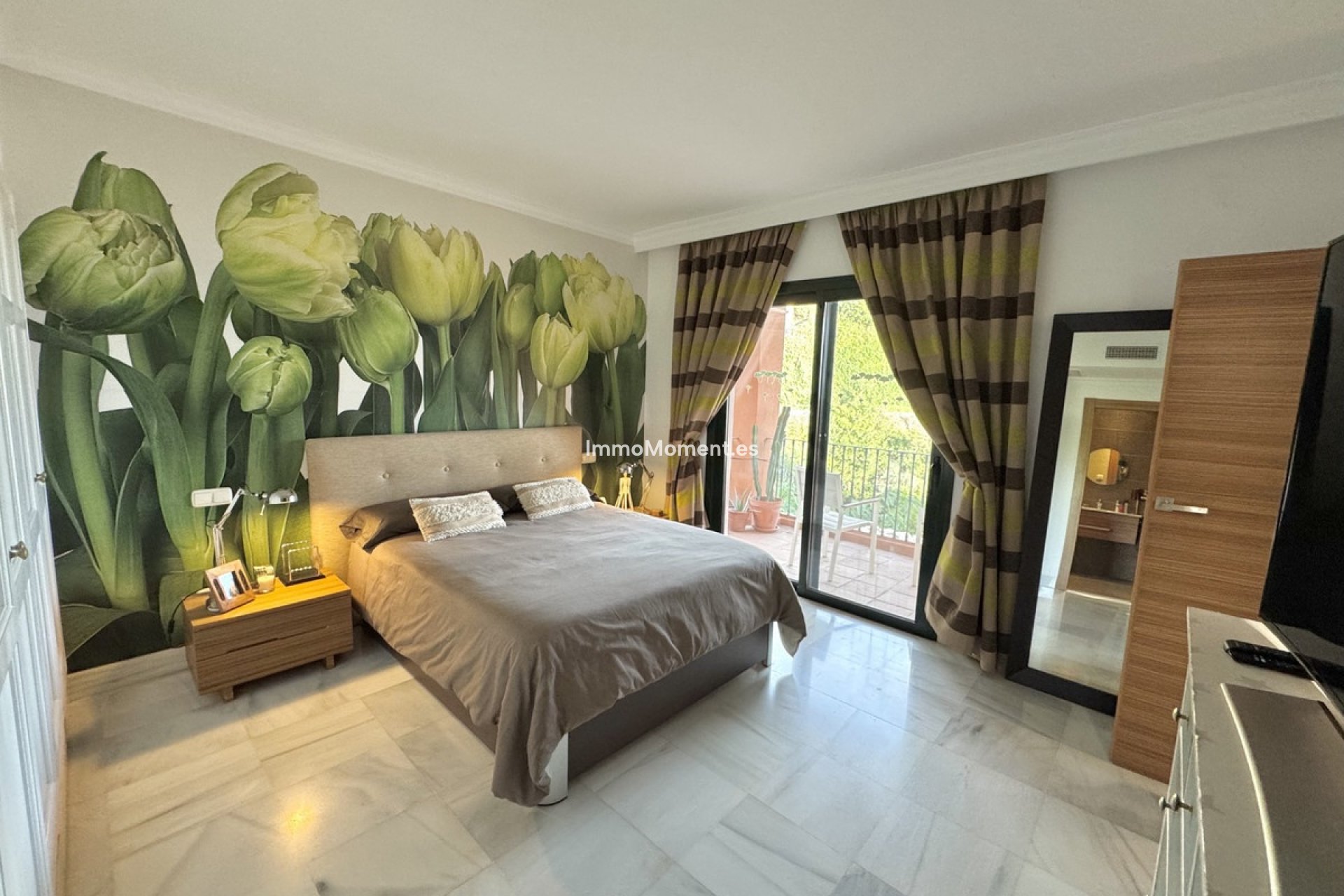 Resale - Apartment - Benahavís - Monte Halcones