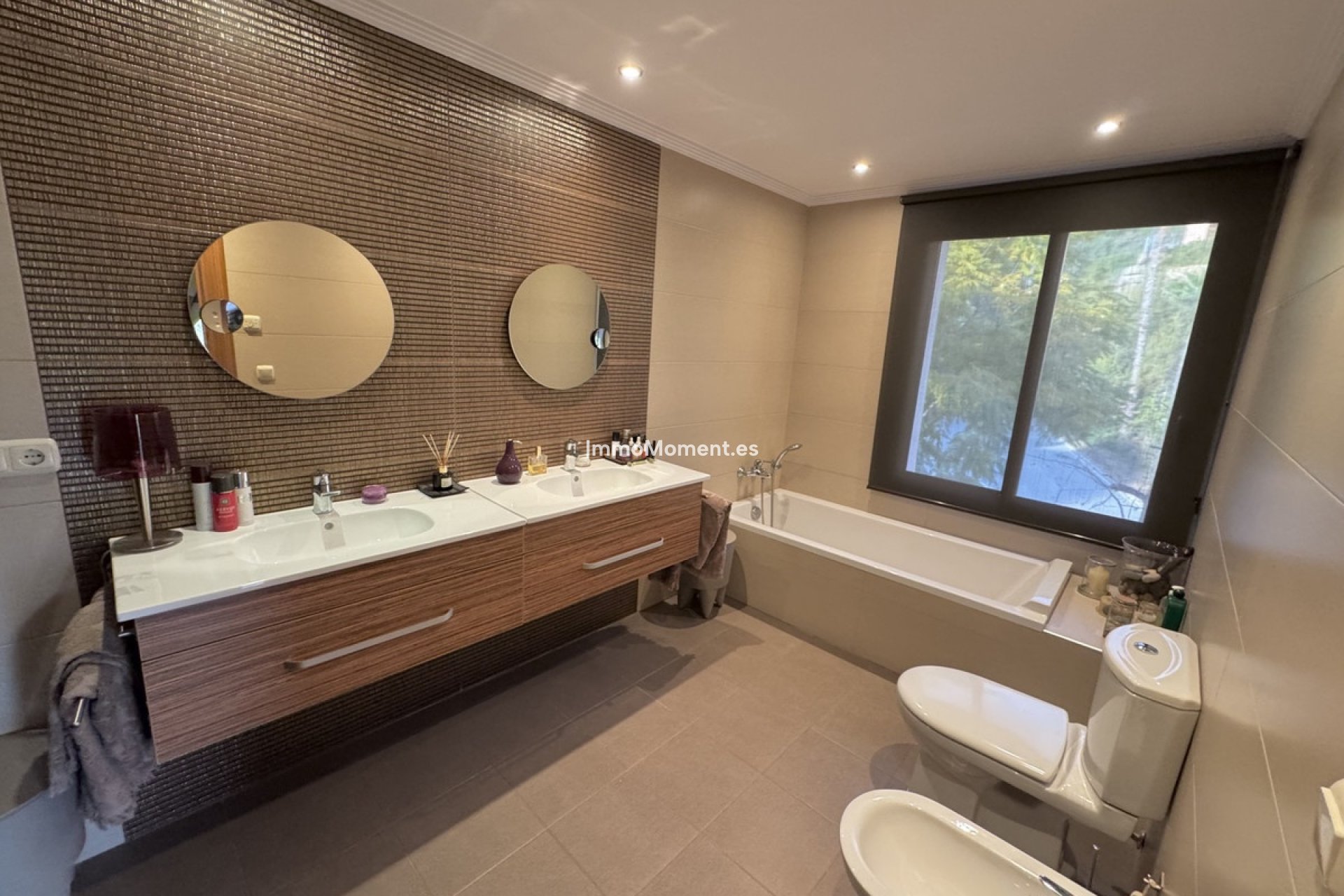 Resale - Apartment - Benahavís - Monte Halcones