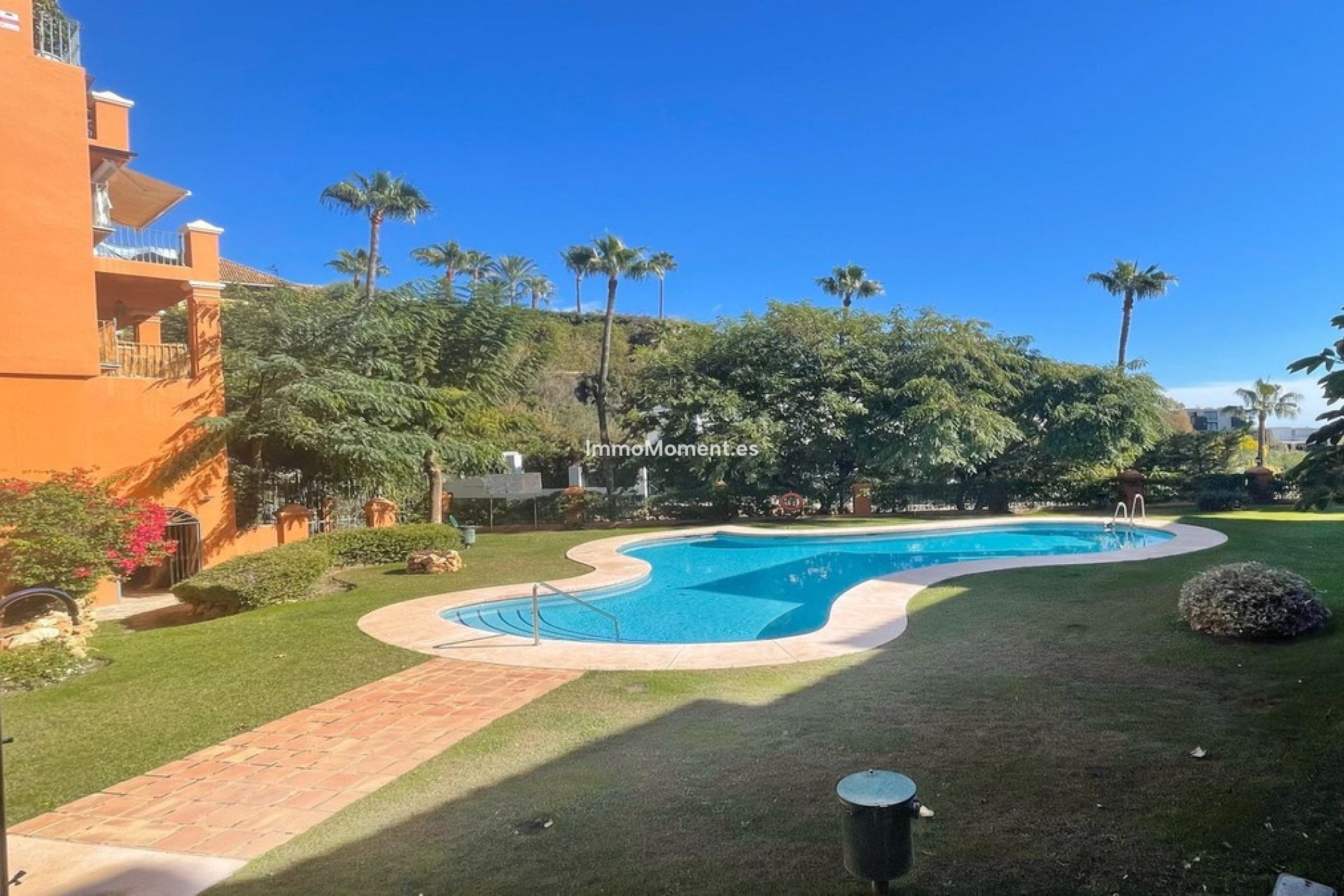 Resale - Apartment - Benahavís - Monte Halcones