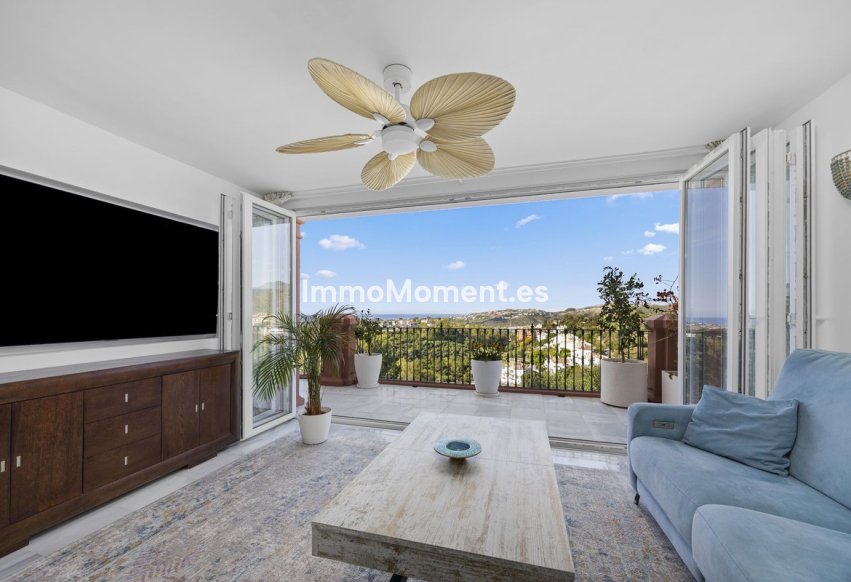 Resale - Apartment - Benahavís - Monte Halcones