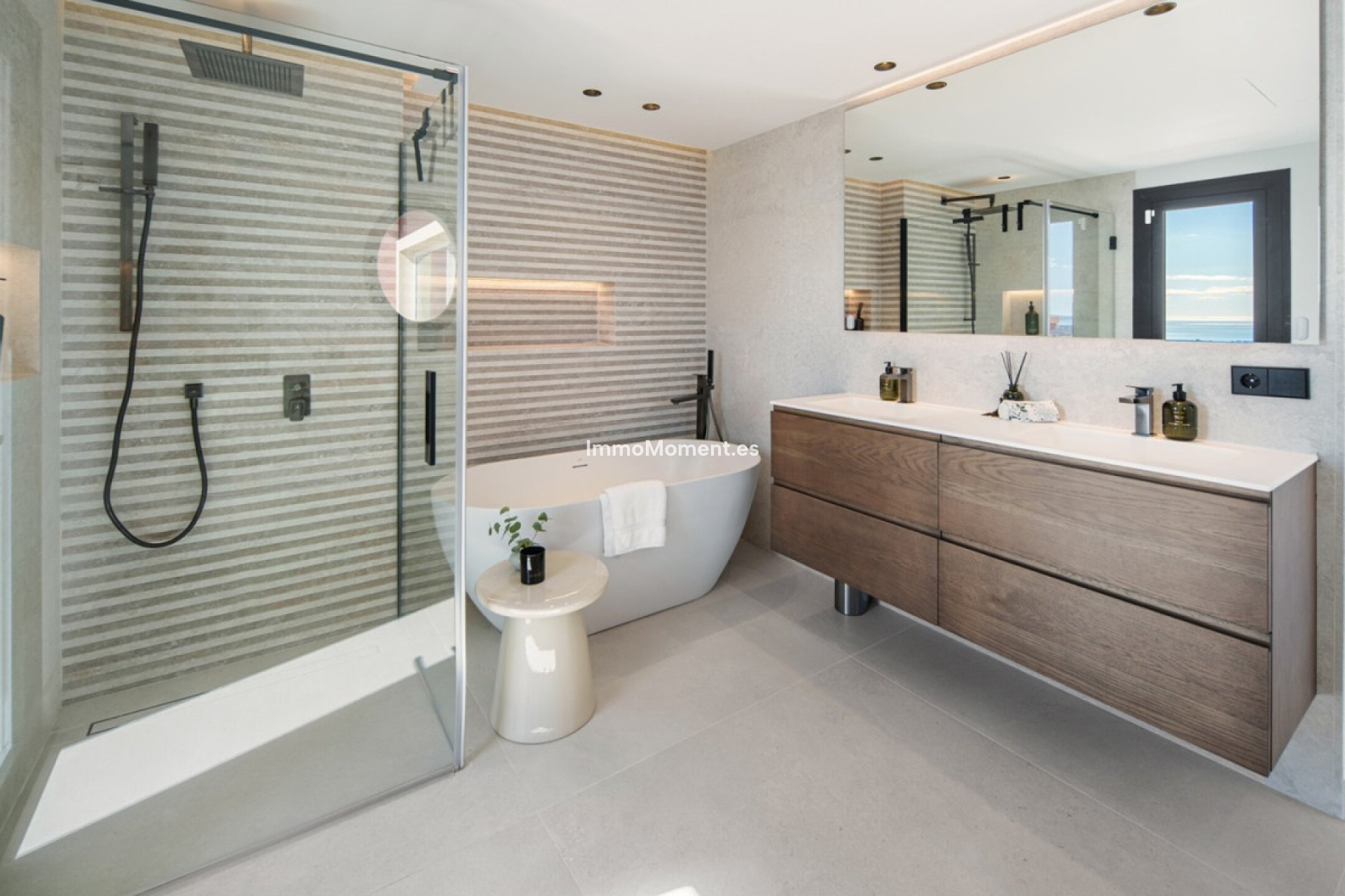Resale - Apartment - Benahavís - Monte Halcones