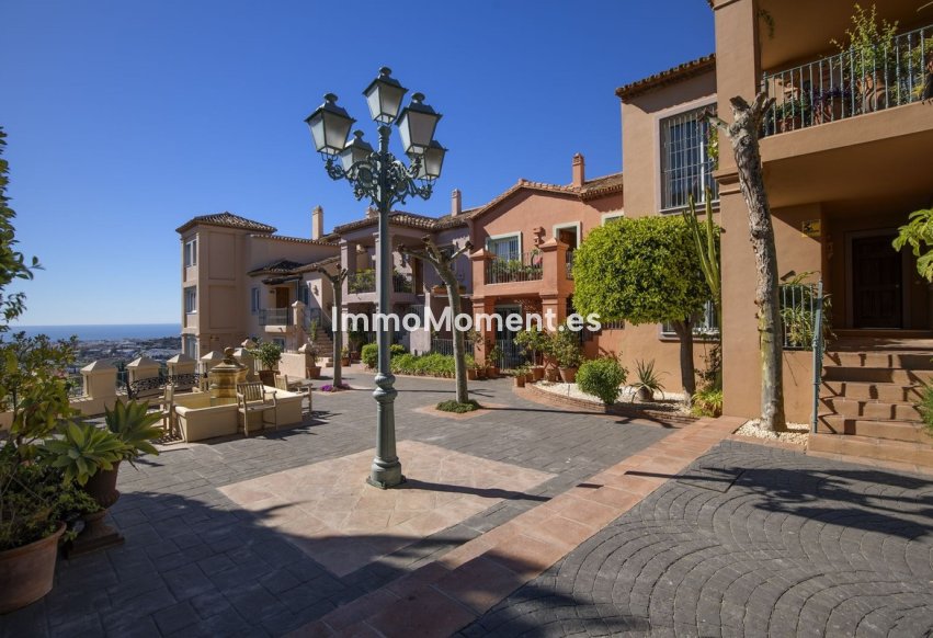 Resale - Apartment - Benahavís - Monte Halcones