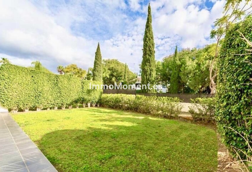 Resale - Apartment - Benahavís