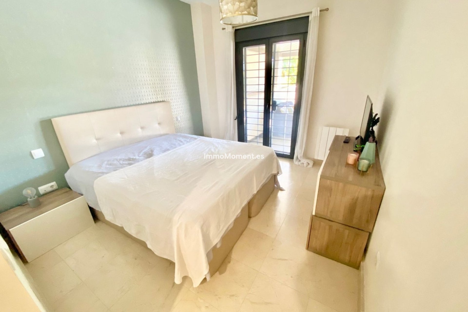 Resale - Apartment - Benahavís