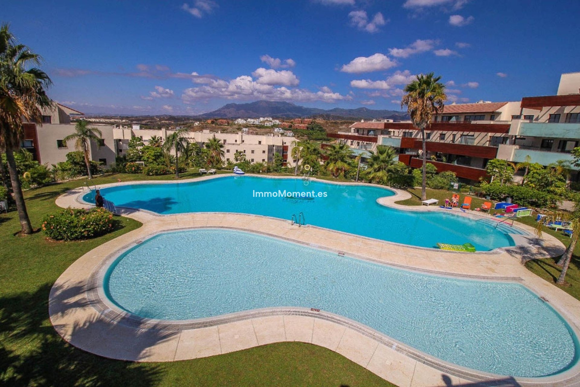 Resale - Apartment - Benahavís