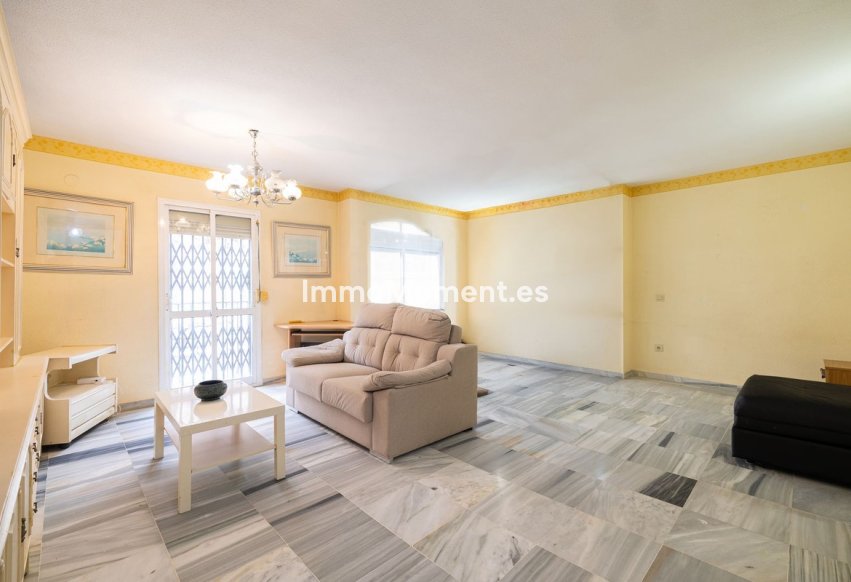 Resale - Apartment - Benalmadena - Arroyo de la Miel