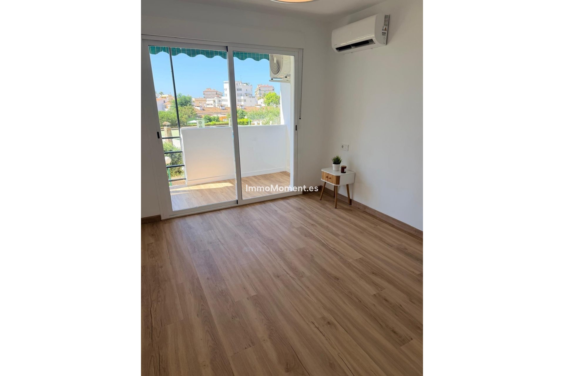 Resale - Apartment - Benalmadena - Benalmadena Centro