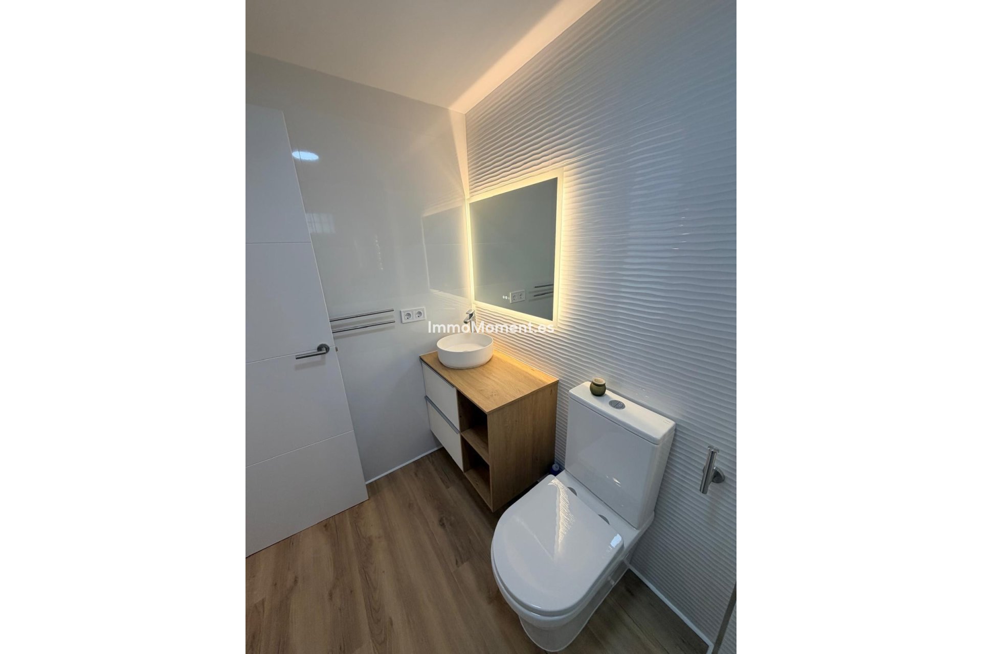 Resale - Apartment - Benalmadena - Benalmadena Centro