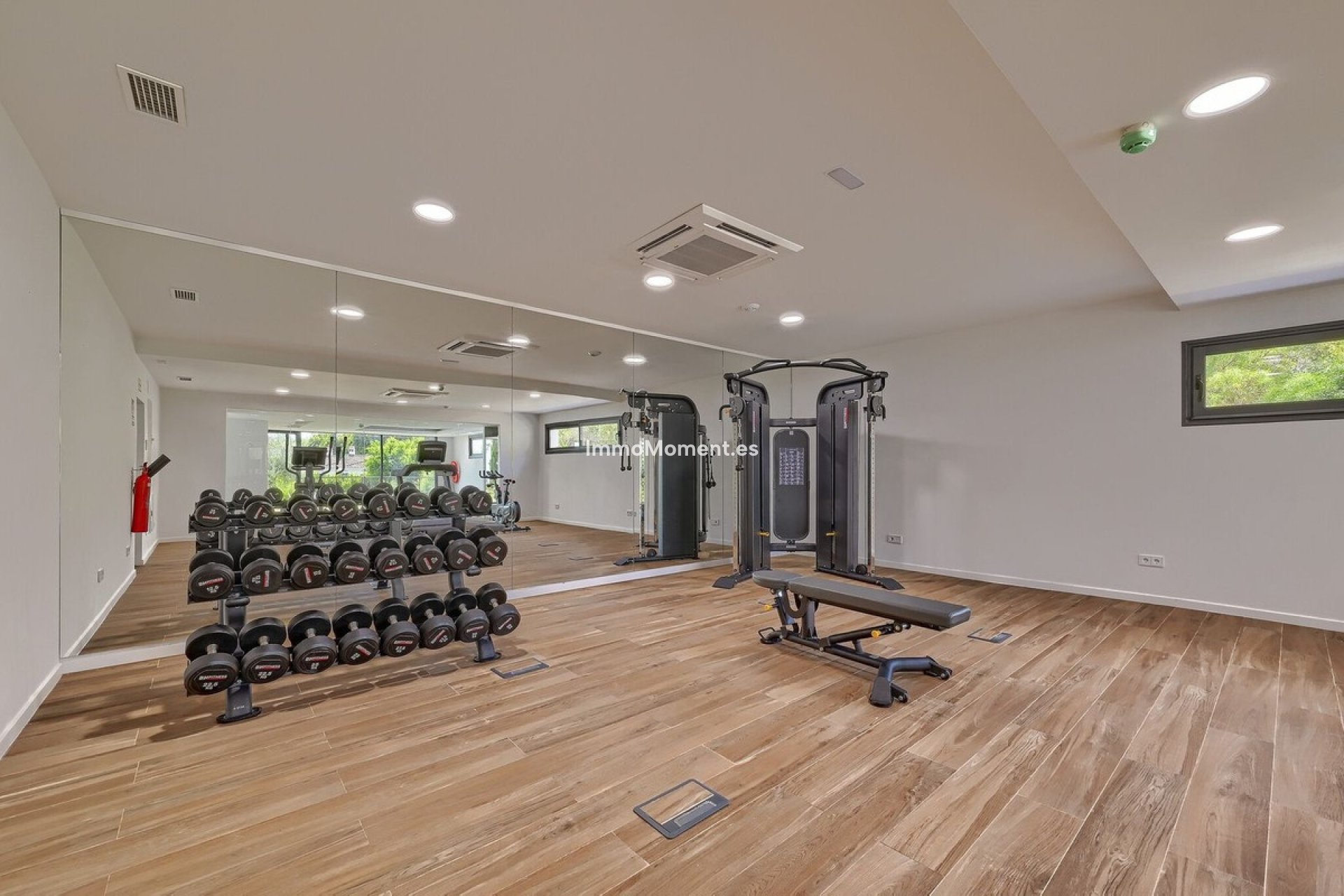 Resale - Apartment - Benalmadena - Benalmadena Centro