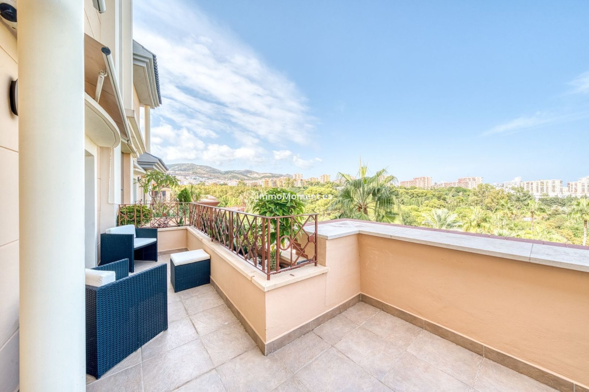 Resale - Apartment - Benalmadena - Benalmadena Centro