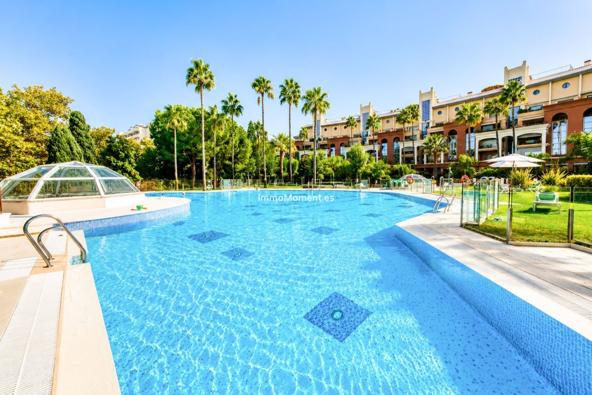 Resale - Apartment - Benalmadena - Benalmadena Centro
